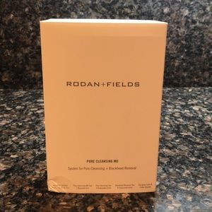 NWT Rodan + Fields Pore Cleansing MD